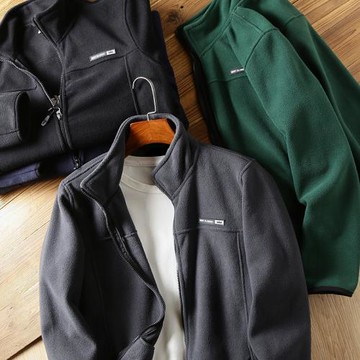 牛貨推薦！外貿工廠尾貨不起球搖粒絨面料舒適時尚保暖上衣衛衣潮