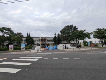 ★岡山區★近捷運站秀泰商圈▲稀有都內農地｜高雄市岡山區和平段