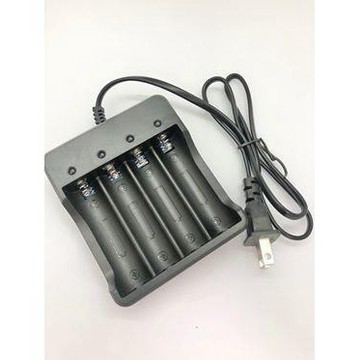 18650座充  四槽 18650充電器 18650 電池座 充電器 電池充電器 18650大容量電池 燈