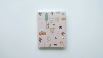 手帳本 尺寸 12x15.4 公分：款式「IN MY SPACE」