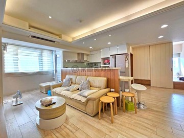 市中心雙捷運｜邊間大三房平車｜全屋翻新｜高雄市苓雅區仁愛三街