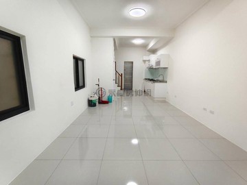 福康國小全新翻修透天店住｜高雄市苓雅區漢昌街