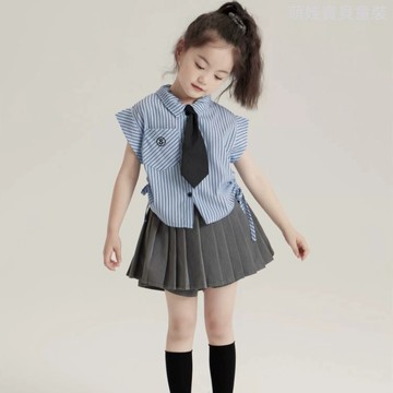 萌娃寶貝~ 【學院風】兒童套裝 中小童美式学院风襯衫領帶兩件套 女童短袖襯衫百褶裙套装 男童翻领蓝条纹衬衫短褲套裝 兒童