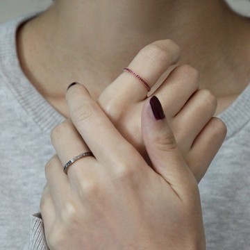 紅寶石18K極細永恆線戒