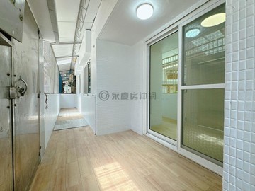 內惟車站｜陽台進出|大面寬一樓美三房｜高雄市鼓山區九如四路
