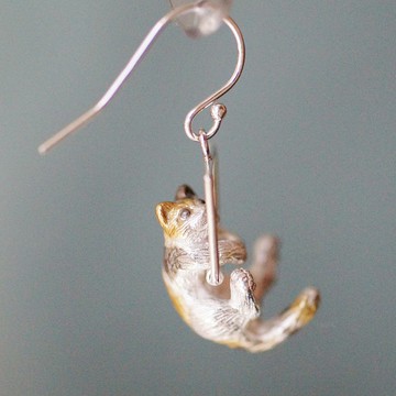 Buranko 氣球貓耳针耳夾耳朵