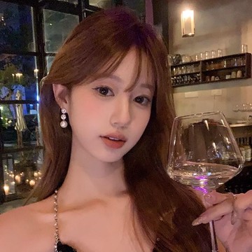 免運👑無耳洞可戴「璀璨女主」純銀耳釘耳夾無耳洞鋯石珍珠耳環高級感小衆氣質耳飾抗敏耳環 耳飾 耳夾 耳針 耳釘 飾品 銀