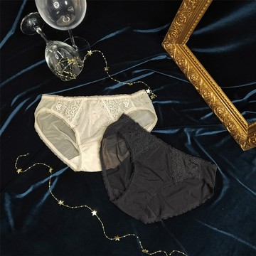 【瑪登瑪朵】La Pretti  低腰三角內褲(黑/輕甜膚)