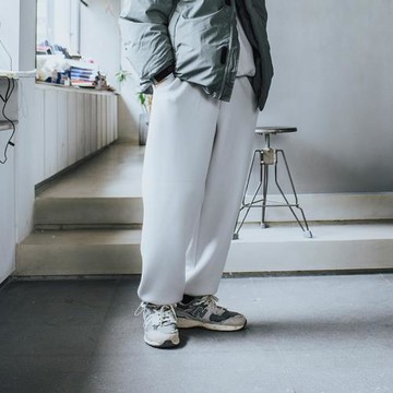 【249元任選3件】科技感空氣層運動褲套裝可調節松緊收腳衛褲子男