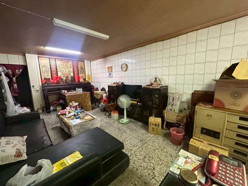 專簽｜低總價三商圈核心活路透天厝｜台中市大里區塗城路