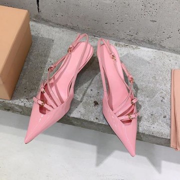 尖頭細跟皮帶扣單鞋2025巴黎走秀新款小眾設計百搭后絆帶包頭涼鞋