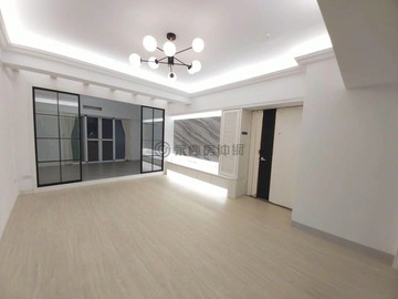 大遠百圖書總館溫馨3+1房平面車位｜高雄市苓雅區新光路