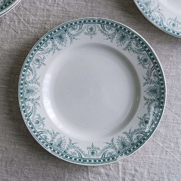 嫩綠餐盤 直徑23.5cm