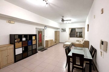 都會園地|三房平車|近都會公園捷運站~獨家｜高雄市楠梓區惠豐街