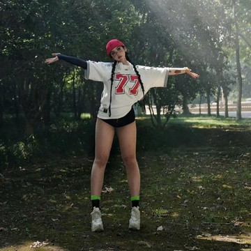 現款免運 美式球衣 冰球服 網紅77冰球短袖美式復古運動拼接休閒橄欖球服籃球嘻哈球衣T恤W