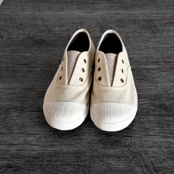 熱銷商品free原胚/補貨到倉/休閒鞋(已經改版新款請見照片)