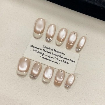 💗台灣出貨💗【自由百搭】純手工穿戴甲法式貓眼碎鑽爆閃顯白美甲氣質顯白純欲