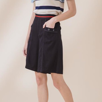 【YUTZUYA 優姿雅】紅邊休閒寬口短褲