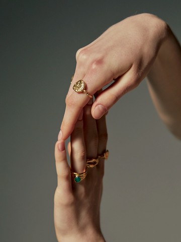 Circle Foil Ring