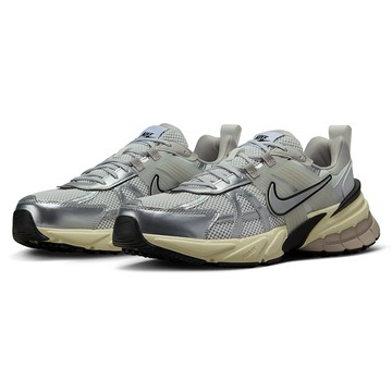 NIKE 耐吉 男款 V2K RUN 休閒運動鞋 HJ4497-100  銀灰色  27.5cm
