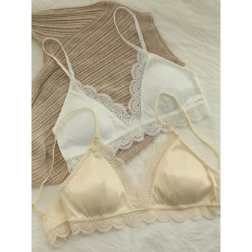 內衣狂世家復古優雅法式三角杯蕾絲邊內衣女無鋼圈光面舒適文胸