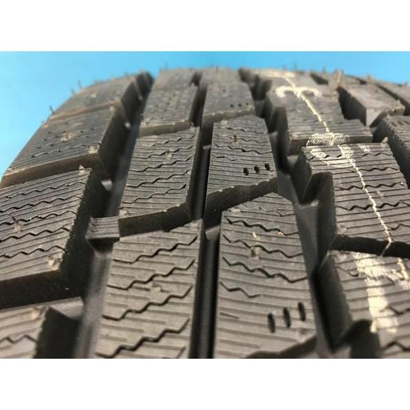 在庫処分 【送料無料】 4本セット価格 235/65R17 108Q グッドイヤー ICE NAVI アイスナビ SUV スタッドレス 新品 冬タイヤ  未使用 GOOD YEA | LINEブランドカタログ