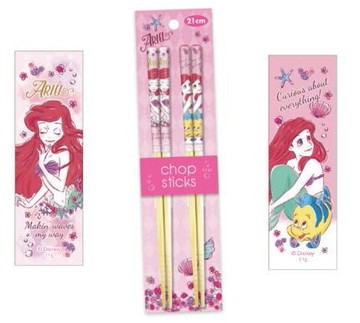 大賀屋 日貨 小美人魚 筷子 餐具 木筷 木製 環保筷 童話故事 愛麗兒 美人魚 公主 迪士尼 正版 J00019472
