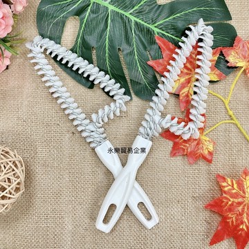 萬用三角刷 門窗框清潔 溝槽刷 磁磚縫隙除霉刷  瓦斯爐清洗  台灣現貨 台灣出貨（蝦皮代開發票)【F 2-13】