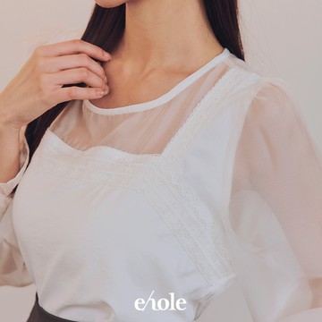 上透方領織帶造型上衣-白