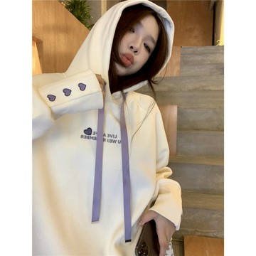 【太妮絲J106】現貨 韓系 紫色愛心 帽踢 帽T 學院風 連帽上衣 衛衣 甜美 設計感 抽