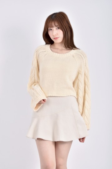 (M) healer修身短版針織杏色毛衣