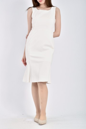 (S) 禮服質感圓領無袖白色洋裝