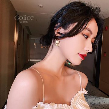 【Gulicc】古莉可 簡約 亮片 耳環(飾品 耳飾 耳釘 耳環 耳墜 情人節 母親節 七夕 生日禮物)