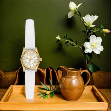 Michael Kors MK Lexington 優雅環刻小錶徑女錶-19mm MK4900