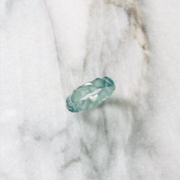 翡翠戒指　瓜地馬拉産　9號　天然石　彫刻　波紋