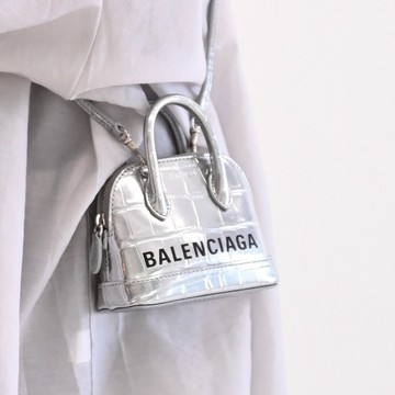 BALENCIAGA 巴黎世家 639766 鱷魚壓紋超迷你兩用貝殼包.銀