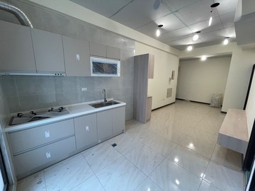 西勢龍山水精裝兩房平車｜台南市永康區西勢路