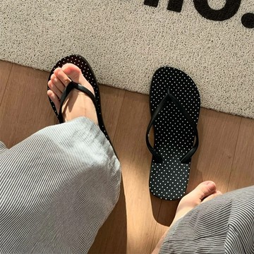 ✨精選好物✨細細條韓系小波點人字拖女 ins海邊人字拖  薄底拖鞋 度假休閒平底防滑夏季夾腳涼拖