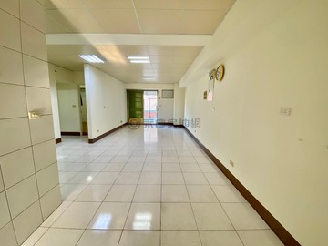 楠梓加工區|德賢商圈|鄰翠屏國中小|邊間4房｜高雄市楠梓區加仁路