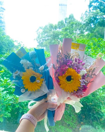 迷你粉藍太陽花花束