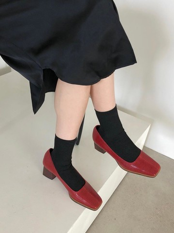 Formal Square Wood Pumps_Red