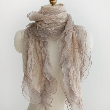 Babisu Howl 蕾絲絲巾  178 x 22cm  深米色