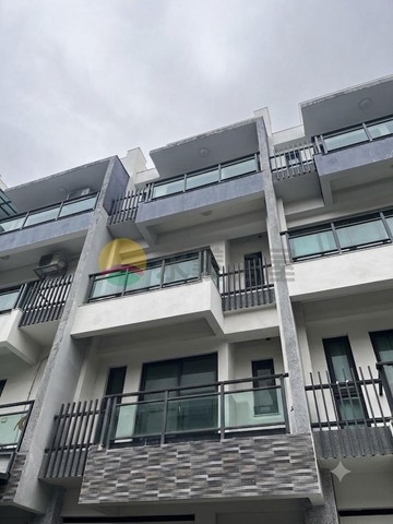 恆春鎮鬧區生活機能便利全新電梯別墅｜屏東縣恆春鎮省北路