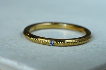 閃耀星辰的故事 堇青石