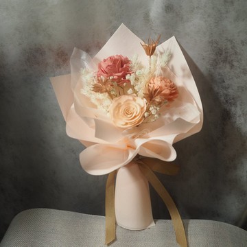 滿天星系列索拉花束/杏粉