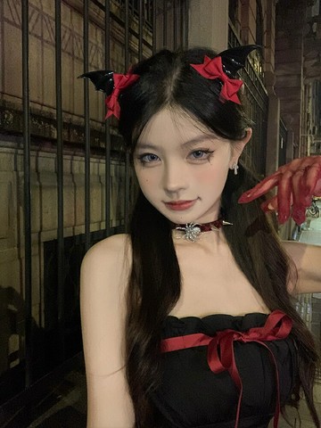 【蜜桃茶】貝克街小惡魔 萬聖節蝴蝶結發夾頭飾女發箍cos裝扮配飾【淘夢屋】