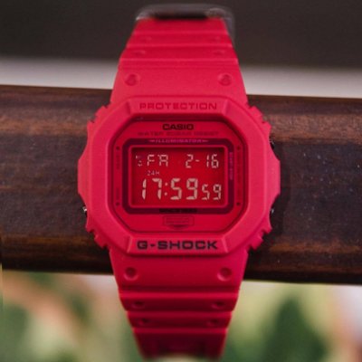 花花錶鋪G-SHOCK 35週年限量手錶DW-5635C-4 RED Out系列市場少見款推薦