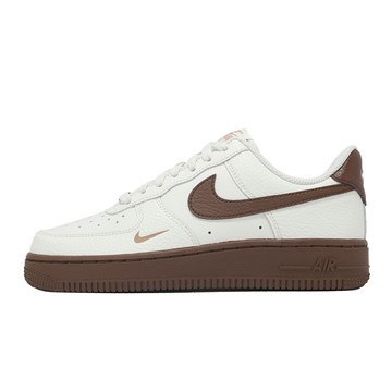 Nike 休閒鞋 Wmns Air Force 1 07 女鞋 米白 棕 AF1 復古 運動鞋 IM3378-122