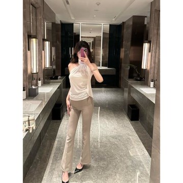 M900卡其色褲子女休閑褲2025新款爆款闊腿褲夏顯瘦喇叭褲高腰百搭