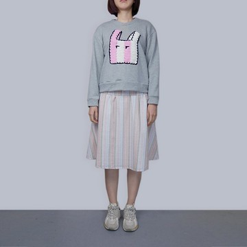 花灰色針織圖騰大學T